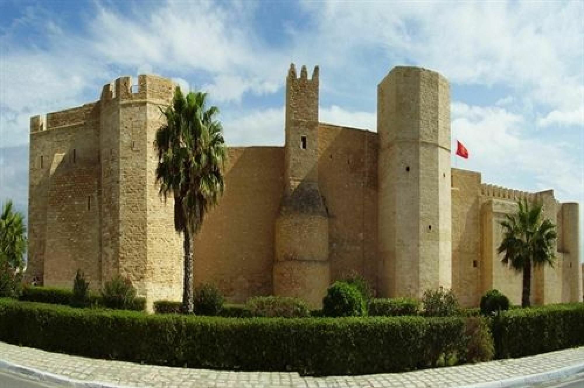 Amir Palace Monastir Exteriör bild